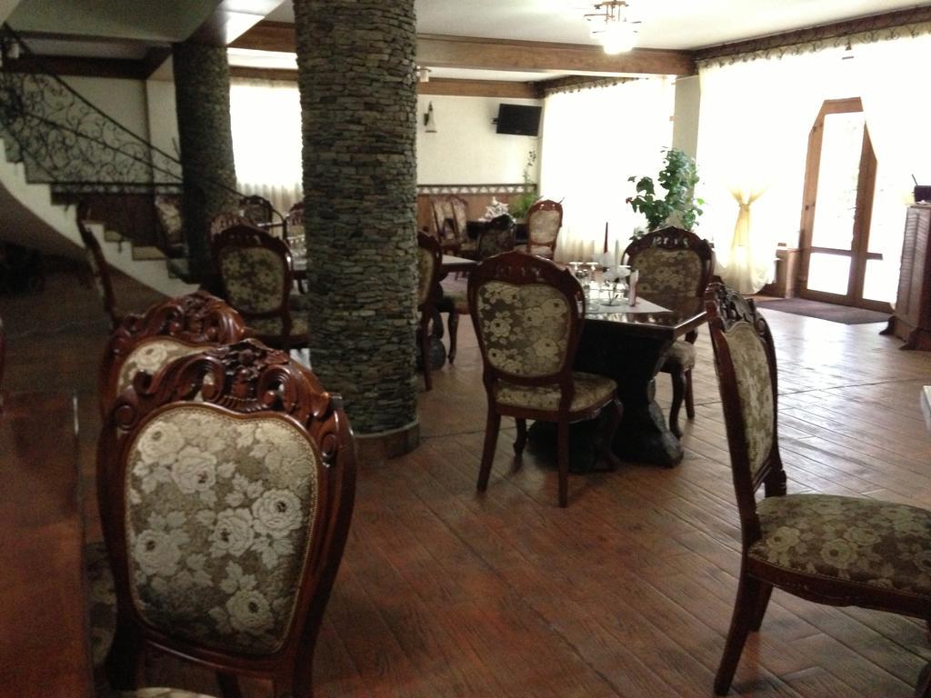 Cabana Haiducilor Ranca Luaran gambar